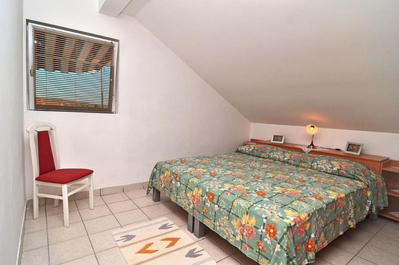 Apartments Jerina Sukošan エクステリア 写真